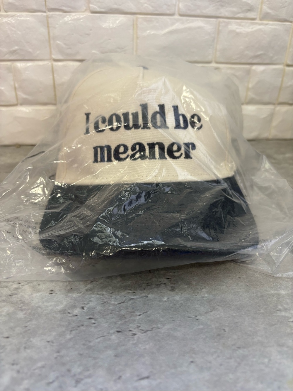 I could be meaner Embroidered Two-Tone Cap - Cream & Black